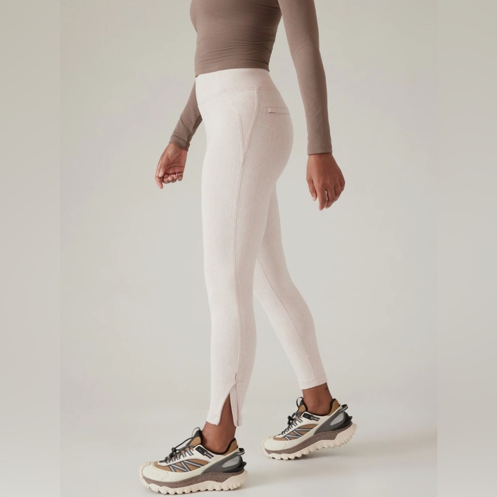 Athleta Delancey Skyline Textured Tight NWOT